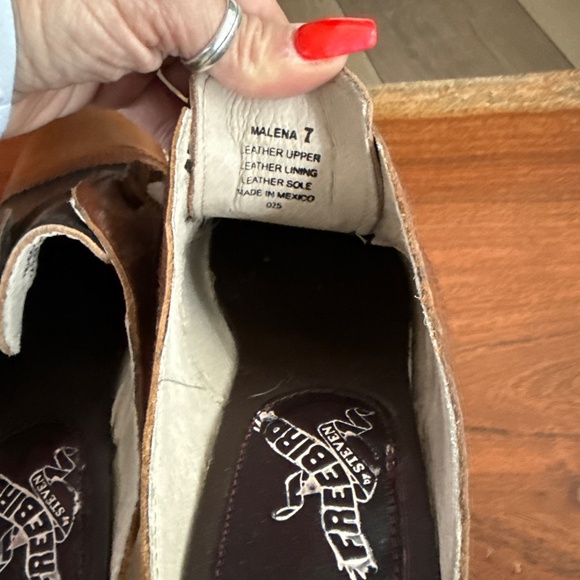 Freebird - Picture 4 of 4